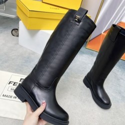 FENDI フェンデイ 2024FW レディース用 ブーツ 大切な方へのギフト