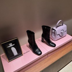 GUCCI グッチ 2024FW レディース用 ブーツ 海外支持率が高い！