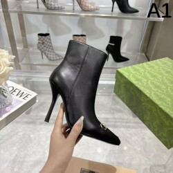 GUCCI グッチ 2024FW レディース用 ブーツ 大人っぽいデザイン