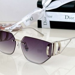 2024FW サングラス DIOR ディオール 昨年も人気のアイテム新品