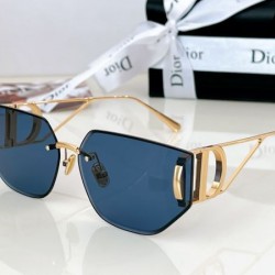 2024FW サングラス DIOR ディオール 昨年も人気のアイテム新品