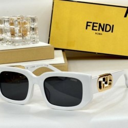 2024FW サングラス FENDI フェンデイ シーズンの流行にチェック