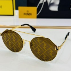 2024FW サングラス FENDI フェンデイ 誰でもオシャレになれる！