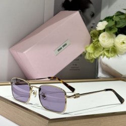2024FW サングラス MIU MIU ミュウミュウ 高評価アイテム