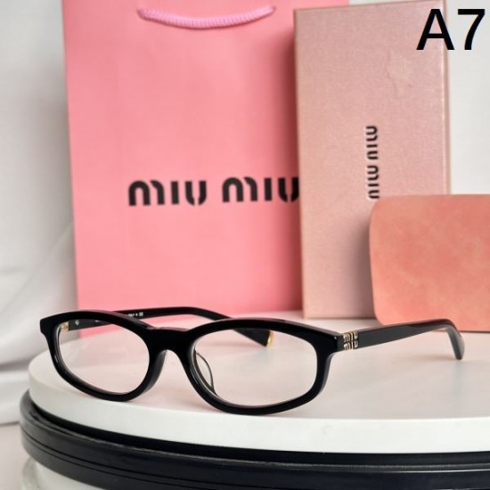 2024FW サングラス MIU MIU ミュウミュウ 芸能人着用商品 2024FW サングラス MIU MIU ミュウミュウ 芸能人着用商品