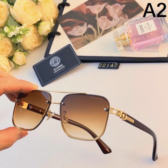 2024FW サングラス VERSACE ヴェルサーチェ 累積売上総額第1位 2024FW サングラス VERSACE ヴェルサーチェ 累積売上総額第1位