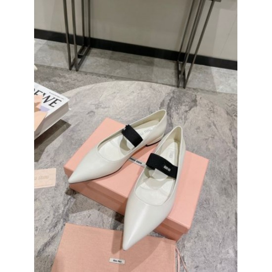 MIU MIU ミュウミュウ 2024FW レディース ハイヒール 新商品☆完売必至 MIU MIU ミュウミュウ 2024FW レディース ハイヒール 新商品☆完売必至