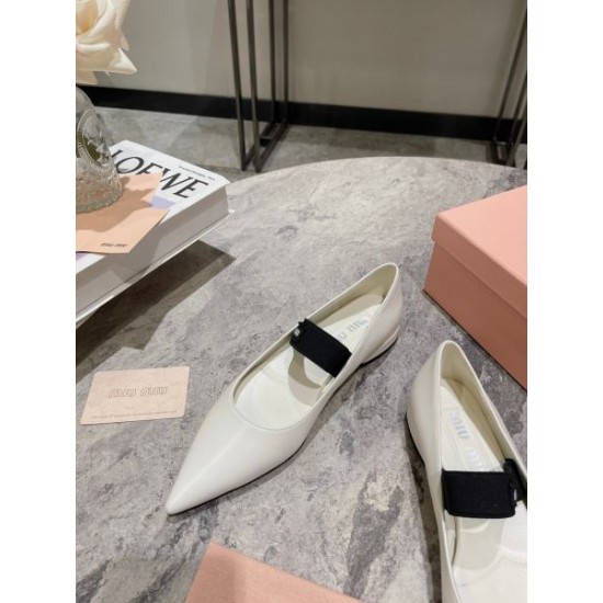 MIU MIU ミュウミュウ 2024FW レディース ハイヒール 新商品☆完売必至 MIU MIU ミュウミュウ 2024FW レディース ハイヒール 新商品☆完売必至