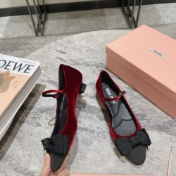 MIU MIU ミュウミュウ 2024FW レディース ハイヒール 数量限定 VIP価格