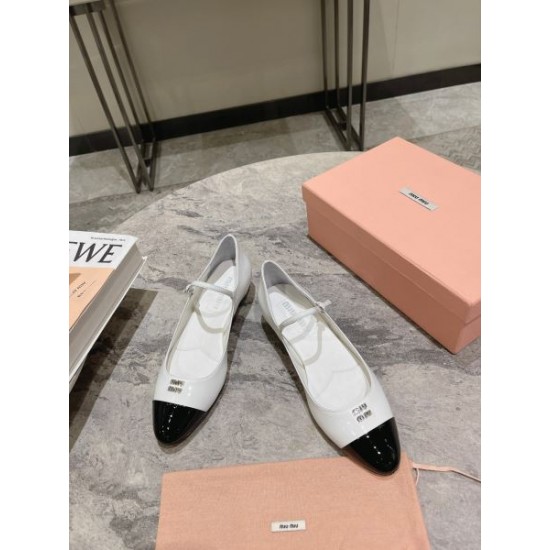 MIU MIU ミュウミュウ 2024FW レディース ハイヒール きちんと感がある MIU MIU ミュウミュウ 2024FW レディース ハイヒール きちんと感がある