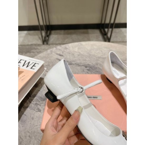 MIU MIU ミュウミュウ 2024FW レディース ハイヒール きちんと感がある MIU MIU ミュウミュウ 2024FW レディース ハイヒール きちんと感がある
