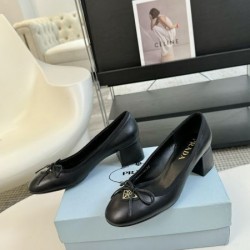 PRADA プラダ 2024FW レディース ハイヒール 引き続き人気のアイテム