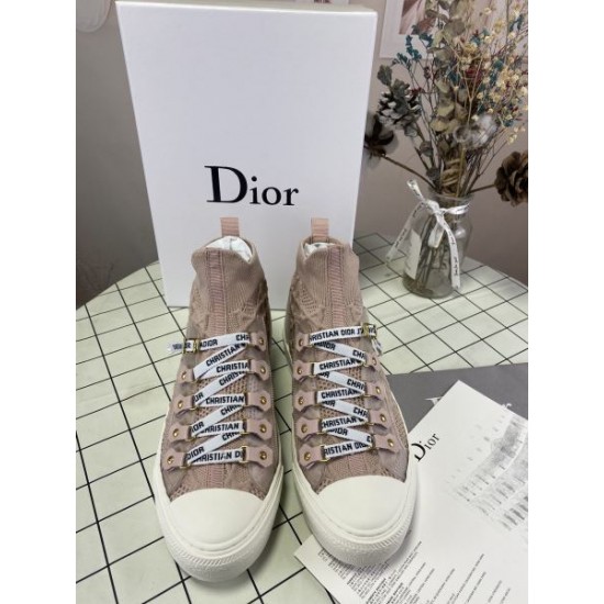 DIOR ディオール 2024FW レディース用 カジュアルシューズ 今や定番アイテム好評品 DIOR ディオール 2024FW レディース用 カジュアルシューズ 今や定番アイテム好評品