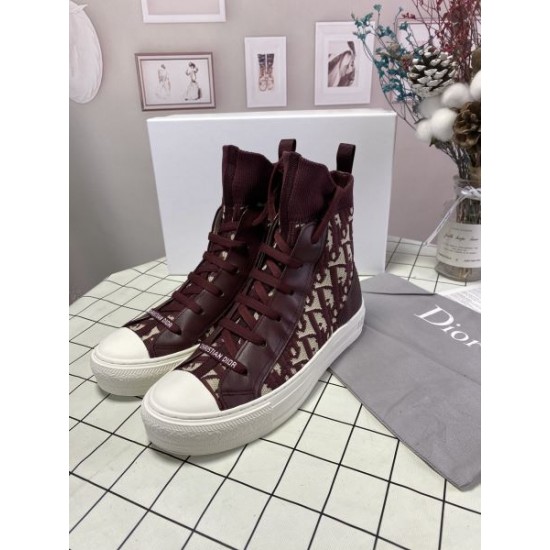 DIOR ディオール 2024FW レディース用 カジュアルシューズ 今期新作人気の美ライン DIOR ディオール 2024FW レディース用 カジュアルシューズ 今期新作人気の美ライン