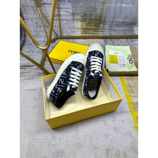 FENDI フェンデイ 2024FW レディース用 カジュアルシューズ お気に入りのデザイン FENDI フェンデイ 2024FW レディース用 カジュアルシューズ お気に入りのデザイン