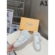 FENDI フェンデイ 2024FW レディース用 カジュアルシューズ とても取り入れやすい FENDI フェンデイ 2024FW レディース用 カジュアルシューズ とても取り入れやすい