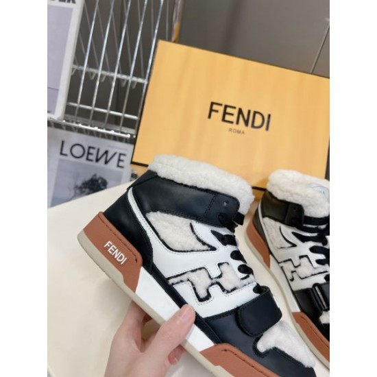 FENDI フェンデイ 2024FW レディース用 カジュアルシューズ とても取り入れやすい FENDI フェンデイ 2024FW レディース用 カジュアルシューズ とても取り入れやすい