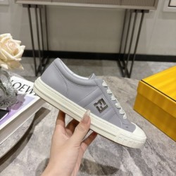 FENDI フェンデイ 2024FW レディース用 カジュアルシューズ 少量入荷☆限定モデル