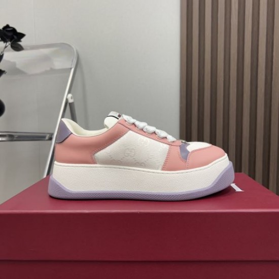 GUCCI グッチ 2024FW レディース用 カジュアルシューズ ファッション感が満点 GUCCI グッチ 2024FW レディース用 カジュアルシューズ ファッション感が満点