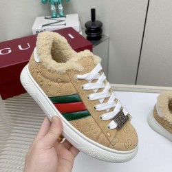 GUCCI グッチ 2024FW レディース用 カジュアルシューズ 今季買い逃した人必見!