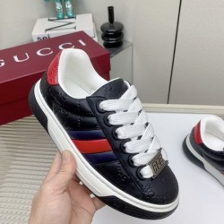 GUCCI グッチ 2024FW レディース用 カジュアルシューズ 人気爆だんな売れ筋！