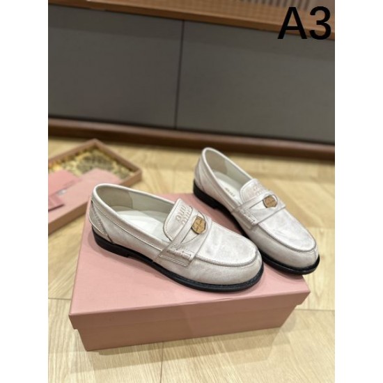 MIU MIU ミュウミュウ 2024FW レディース用 カジュアルシューズ 秋冬新作登場 MIU MIU ミュウミュウ 2024FW レディース用 カジュアルシューズ 秋冬新作登場