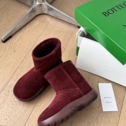 BOTTEGA VENETA ボッテガヴェネタ 2024FW レディース用 ブーツ 大注目日本未入荷