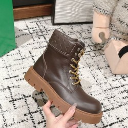 BOTTEGA VENETA ボッテガヴェネタ 2024FW レディース用 ブーツ 最新 話題沸騰中