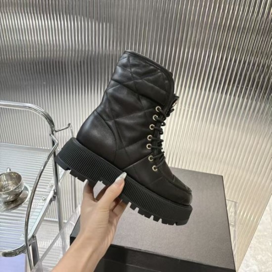 CHANEL シャネル 2024FW レディース用 ブーツ 最新ブランド新品が熱い CHANEL シャネル 2024FW レディース用 ブーツ 最新ブランド新品が熱い