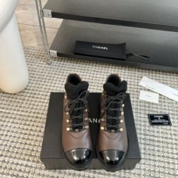 CHANEL シャネル 2024FW レディース用 ブーツ 着回し力抜群のシンプル