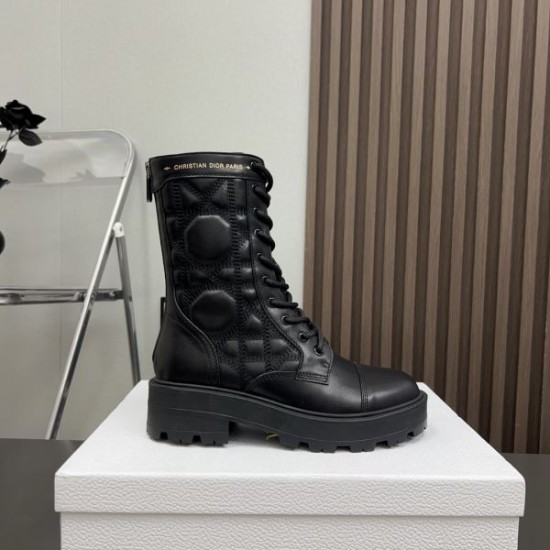 DIOR ディオール 2024FW レディース用 ブーツ 今年のトレンドを先取り