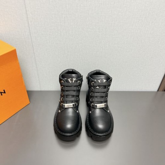 LOUIS VUITTON ルイヴィトン 2024FW レディース用 ブーツ お手頃!オシャレ LOUIS VUITTON ルイヴィトン 2024FW レディース用 ブーツ お手頃!オシャレ