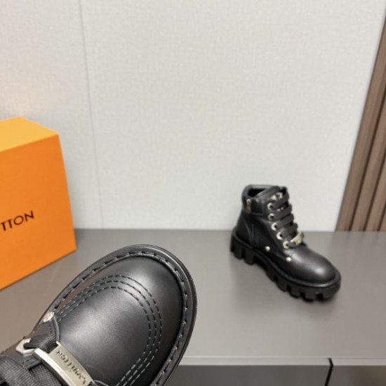 LOUIS VUITTON ルイヴィトン 2024FW レディース用 ブーツ お手頃!オシャレ LOUIS VUITTON ルイヴィトン 2024FW レディース用 ブーツ お手頃!オシャレ