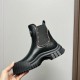 LOUIS VUITTON ルイヴィトン 2024FW レディース用 ブーツ シックな色合い