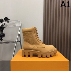 LOUIS VUITTON ルイヴィトン 2024FW レディース用 ブーツ 大人シンプルな