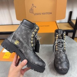 LOUIS VUITTON ルイヴィトン 2024FW レディース用 ブーツ トレンド感満載