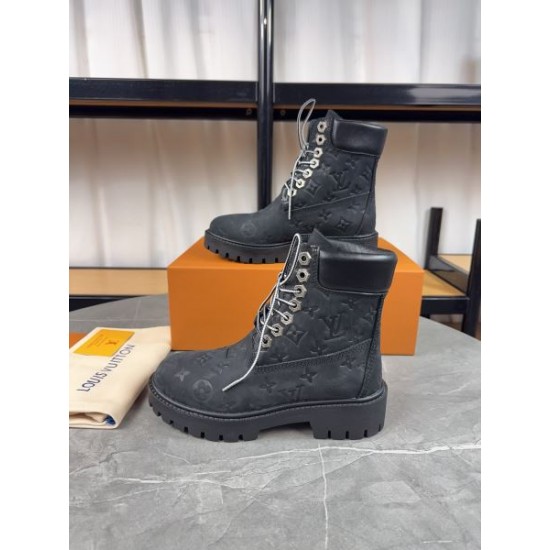 LOUIS VUITTON ルイヴィトン 2024FW レディース用 ブーツ 冬シーズン特集 LOUIS VUITTON ルイヴィトン 2024FW レディース用 ブーツ 冬シーズン特集
