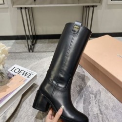 MIU MIU ミュウミュウ 2024FW レディース用 ブーツ 秋冬の新作登場