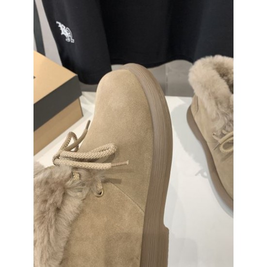 UGG アグ 2024FW レディース用 ブーツ 希少！取り扱い店舗限定