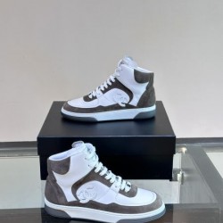 2024FW メンズ用 カジュアルシューズ CHANEL シャネル 大人の雰囲気たっぷり