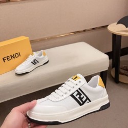 2024FW メンズ用 カジュアルシューズ FENDI フェンデイ ファッション感が満点