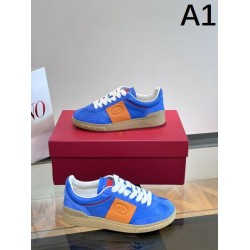 2024FW メンズ用 カジュアルシューズ VALENTINO ヴァレンティノ 雑誌掲載