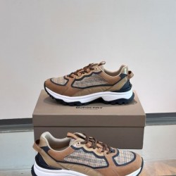 2024FW メンズ用 スニーカー BURBERRY バーバリー 注目されている新品