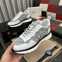 2024FW メンズ用 スニーカー DIOR ディオール 雑誌掲載も多数注目の新作