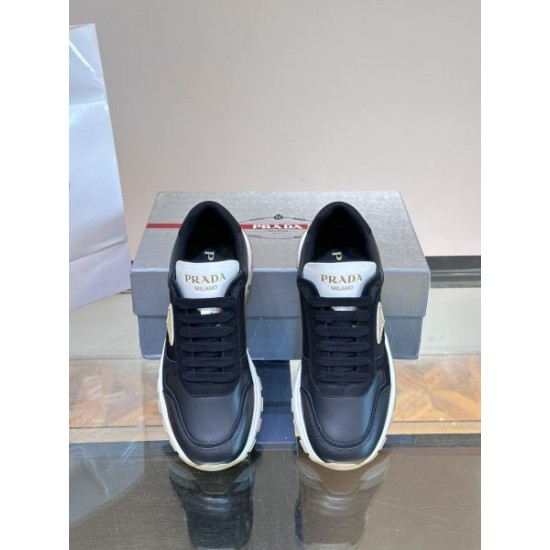 2024FW メンズ用 スニーカー PRADA プラダ 著名人やセレブも愛用する 2024FW メンズ用 スニーカー PRADA プラダ 著名人やセレブも愛用する