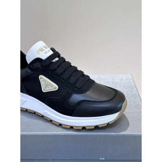 2024FW メンズ用 スニーカー PRADA プラダ 著名人やセレブも愛用する 2024FW メンズ用 スニーカー PRADA プラダ 著名人やセレブも愛用する
