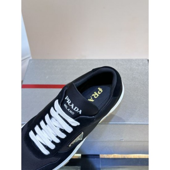 2024FW メンズ用 スニーカー PRADA プラダ 海外の顧客限定先行セール 2024FW メンズ用 スニーカー PRADA プラダ 海外の顧客限定先行セール