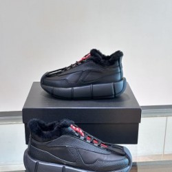 2024FW メンズ用 スニーカー PRADA プラダ 冬季新作に狙うファン殺到