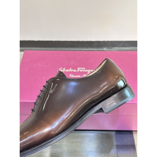 2024FW メンズ用 ビジネスシューズ FERRAGAMO サルヴァトーレ フェラガモ 今すぐ欲しい 2024FW メンズ用 ビジネスシューズ FERRAGAMO サルヴァトーレ フェラガモ 今すぐ欲しい