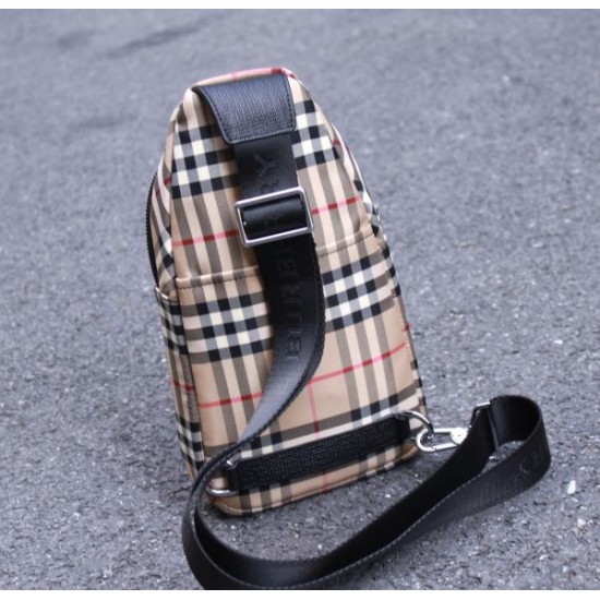 2024FW チェストバッグ BURBERRY バーバリー 見逃せない注目冬季精品 2024FW チェストバッグ BURBERRY バーバリー 見逃せない注目冬季精品